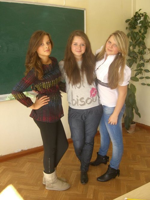 Three classroom girls :) entry